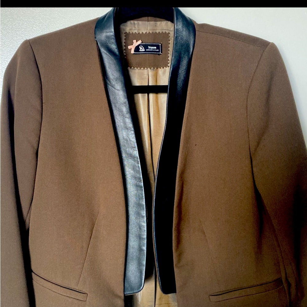 Stylist blazer size M